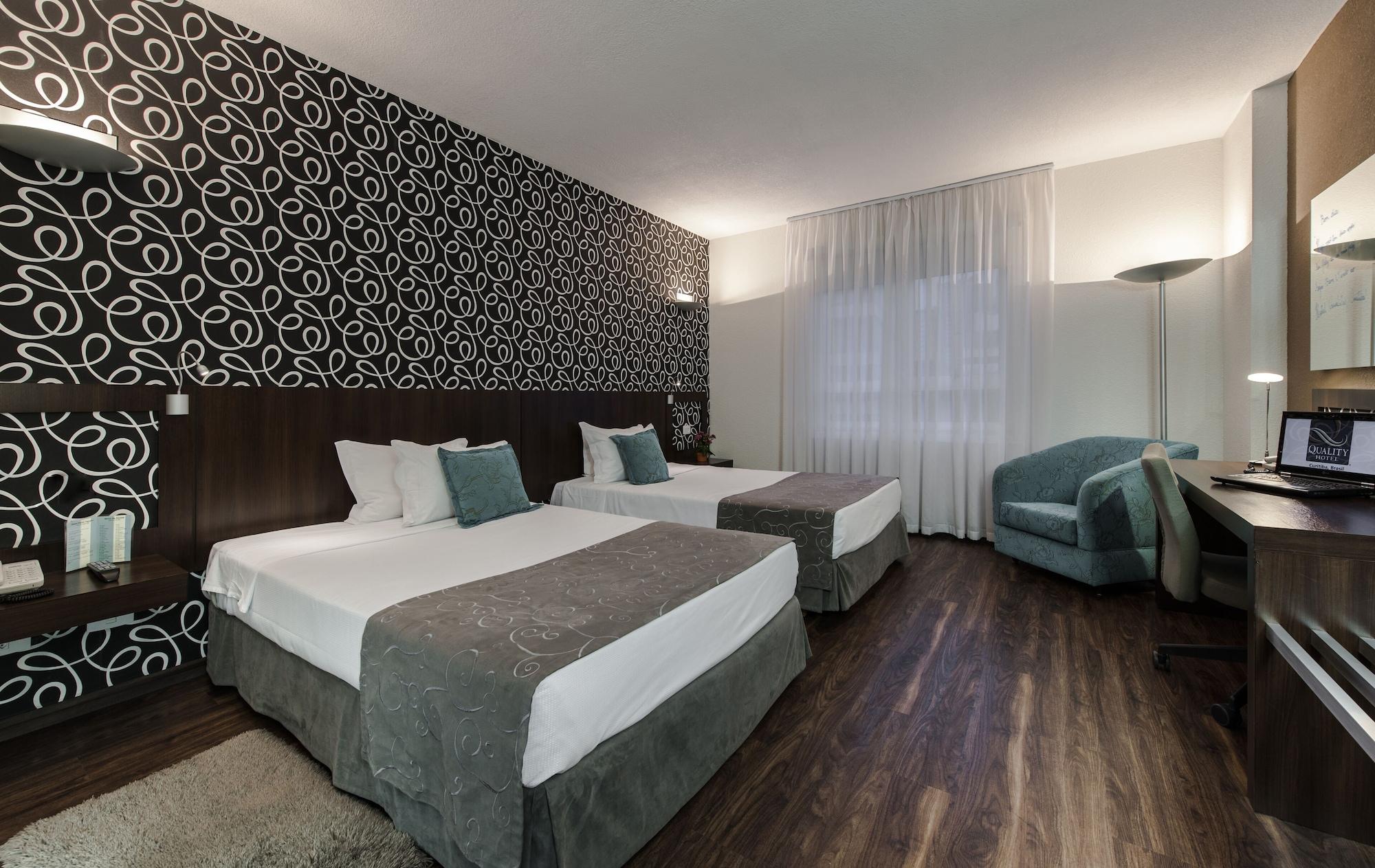 Quality Hotel Curitiba Kültér fotó
