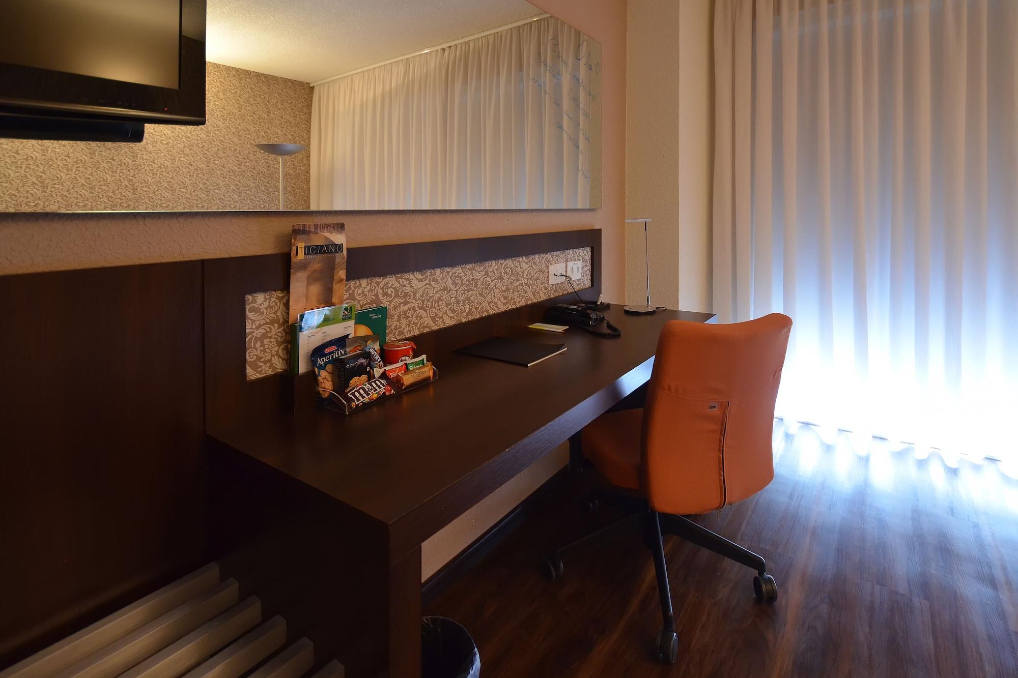 Quality Hotel Curitiba Kültér fotó