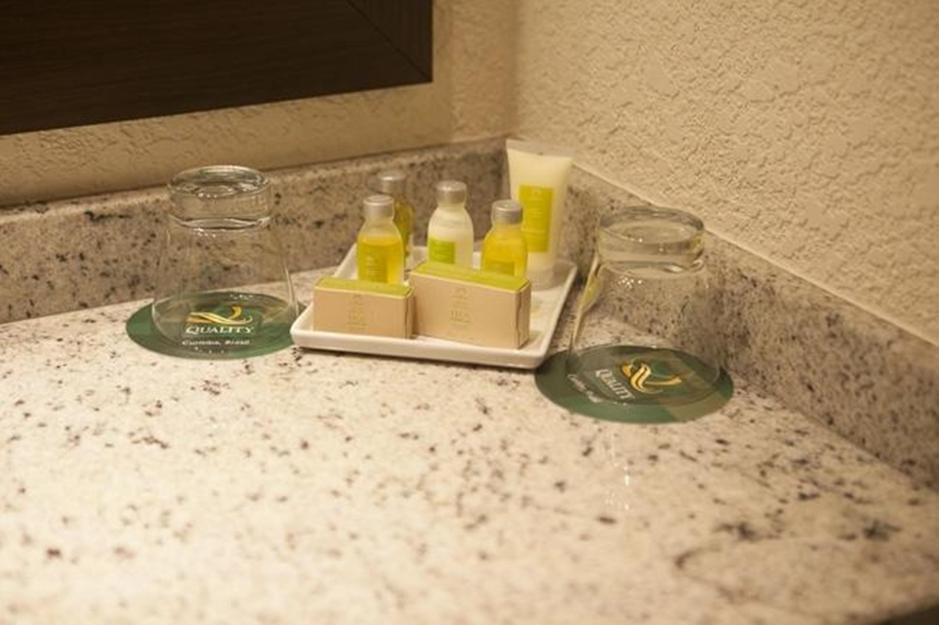 Quality Hotel Curitiba Kültér fotó