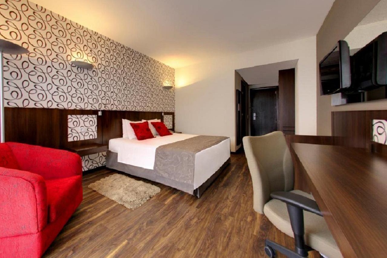 Quality Hotel Curitiba Kültér fotó